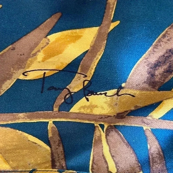 Tory Burch Sleeveless Silk-Blend 1/4 Signature Button Top Blouse Size 2 - Picture 2 of 16